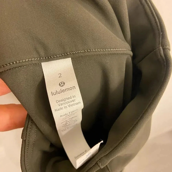 Lululemon Here to There High-Rise 7/8 Pant Olive Green Size 2 - Picture 7 of 8